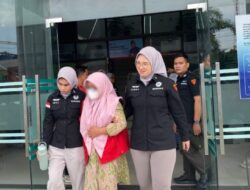 Kepsek SMAN 19 Medan Renata Nasution Ditahan Kejari Belawan Korupsi Dana BOS 772 Juta Tahun Anggaran 2022-2023